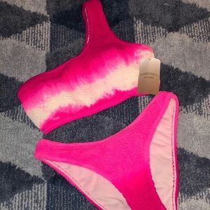 Sexy one shoulder bikini!